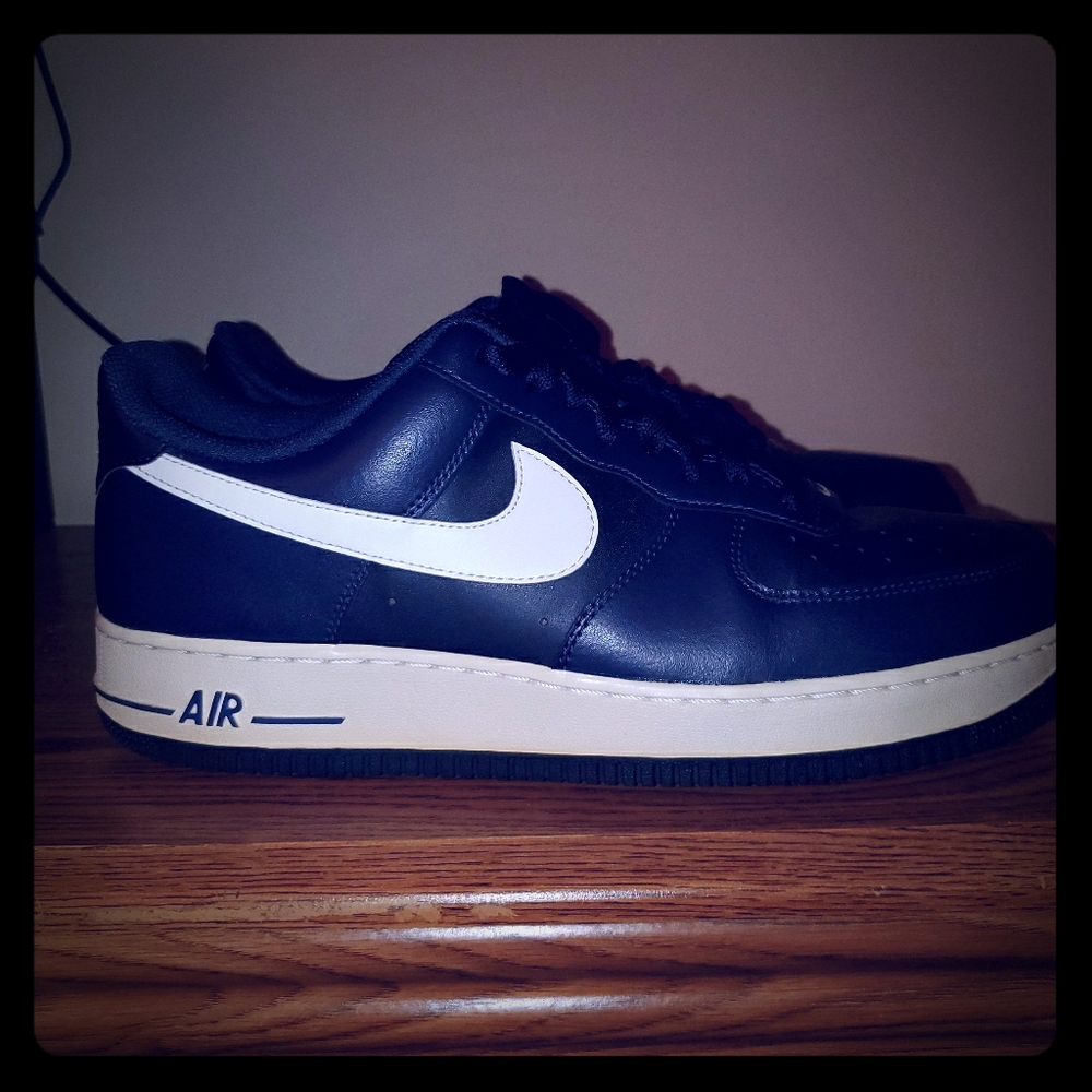 Nike Air Force 1 size 11.5